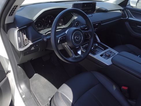 Used 2024 MAZDA CX-90 Plug-In Hybrid w/ Preferred AWD/4WD image 11