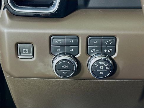 Used 2022 GMC Sierra 1500 Denali w/ Technology Package image 22