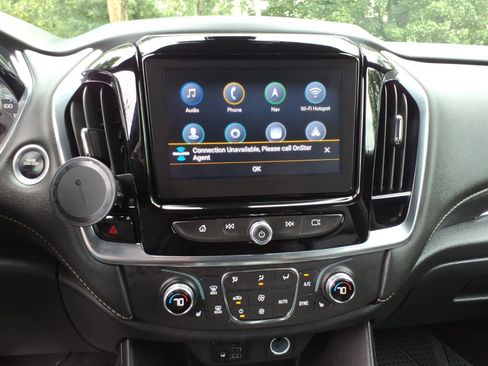 Certified 2023 Chevrolet Traverse LT w/ LT Premium Package AWD/4WD image 23