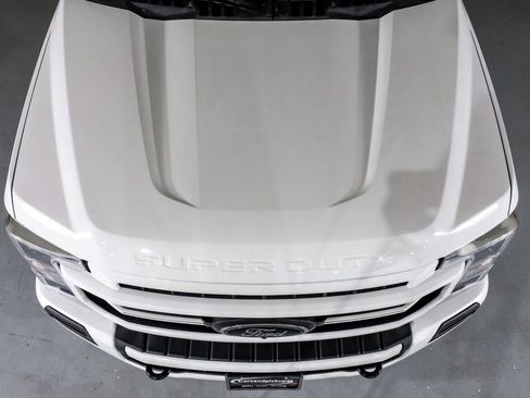 Used 2022 Ford F250 Lariat w/ Tremor Off-Road Package image 38