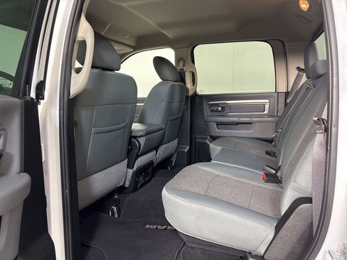 Used 2019 RAM 1500 Big Horn image 18