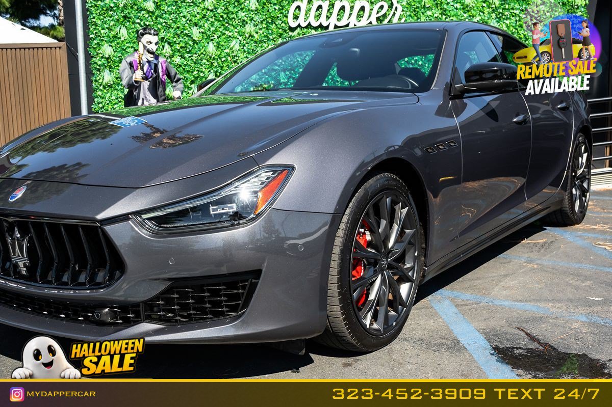 Used 2019 Maserati Ghibli S RWD image 2