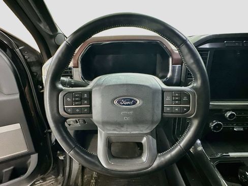 Used 2022 Ford F150 Lariat AWD/4WD image 12