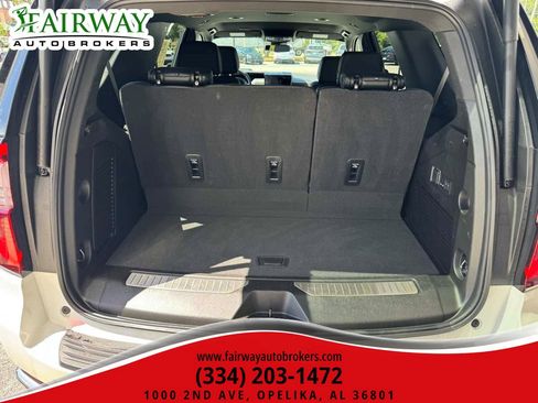Used 2025 GMC Yukon Denali AWD/4WD image 43