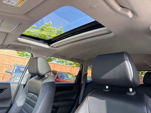 Certified 2024 Honda CR-V EX-L image 3
