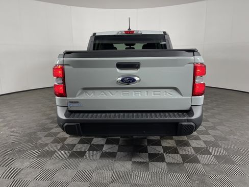 Used 2023 Ford Maverick XL image 4