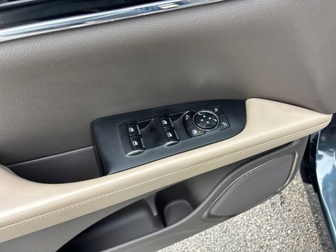 Certified 2023 Lincoln Nautilus AWD w/ Premium Package image 13