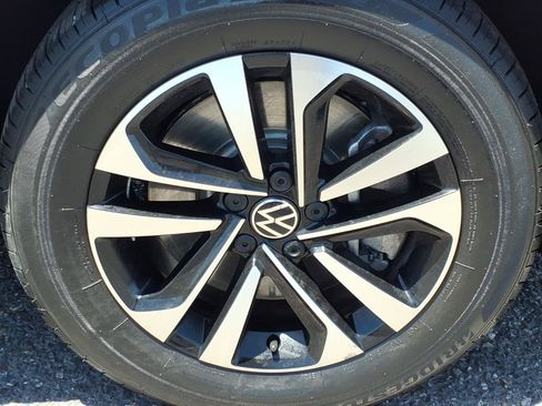 Certified 2023 Volkswagen Tiguan S FWD image 9