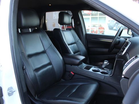 Used 2018 Jeep Grand Cherokee Limited RWD image 24