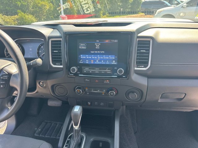 Used 2024 Nissan Frontier SV w/ Technology Package RWD image 25