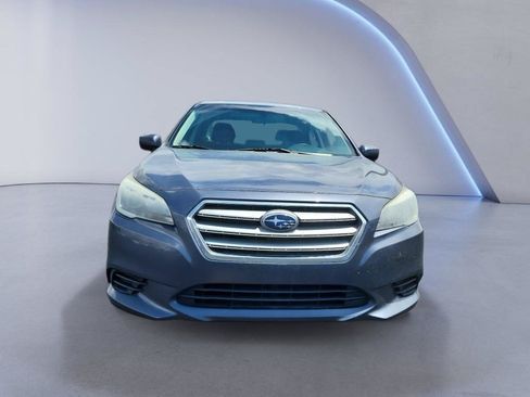 Used 2017 Subaru Legacy 2.5i Premium AWD/4WD image 2
