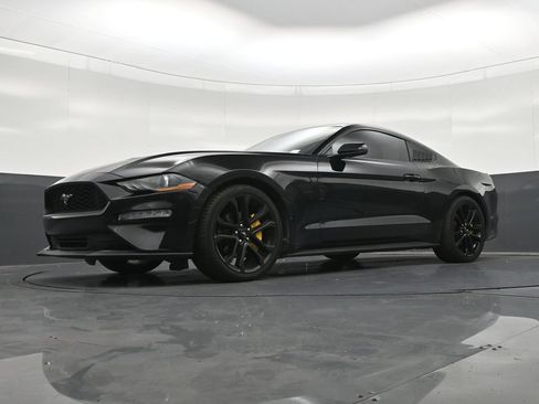 Used 2022 Ford Mustang Premium w/ Equipment Group 201A RWD image 21