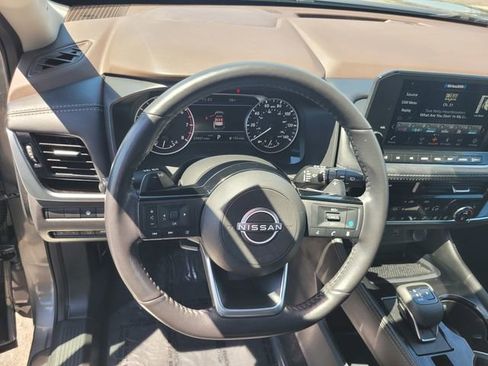 Certified 2023 Nissan Rogue SL w/ SL Premium Package AWD/4WD image 30