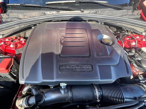 Used 2026 Jaguar F-PACE R-Dynamic S image 9