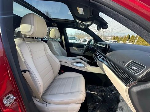 Certified 2024 Mercedes-Benz GLS 580 4MATIC image 27