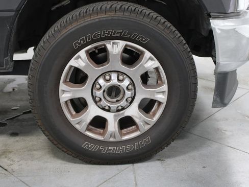 Used 2022 Ford F350 King Ranch w/ King Ranch Ultimate Package AWD/4WD image 13