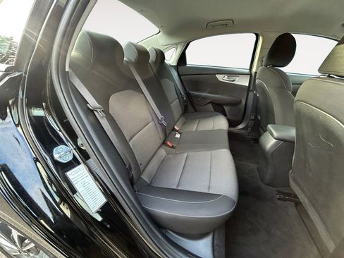 Used 2024 Kia Forte LXS image 11