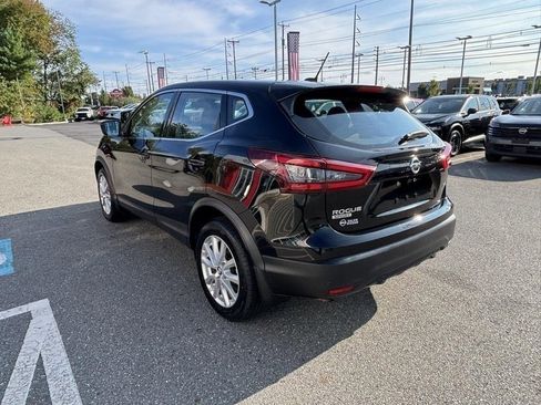 Used 2022 Nissan Rogue Sport S image 5