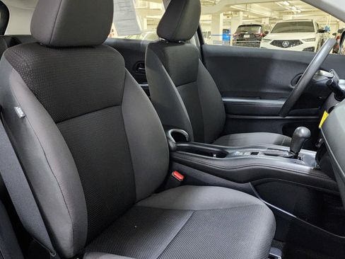 Used 2021 Honda HR-V LX image 23