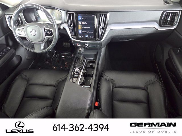 Used 2020 Volvo V60 T5 Cross Country AWD/4WD image 30