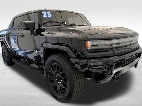 Used 2025 GMC Hummer EV 2X AWD/4WD image 7