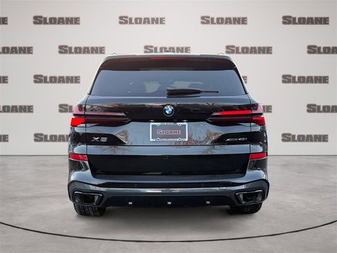 Used 2026 BMW X5 xDrive40i w/ M Sport Package image 4