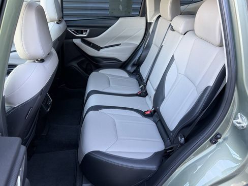 Used 2021 Subaru Forester Limited AWD/4WD image 18