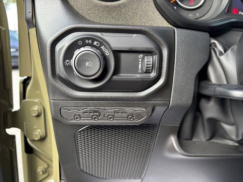 New 2026 Jeep Wrangler Unlimited Sport AWD/4WD image 31