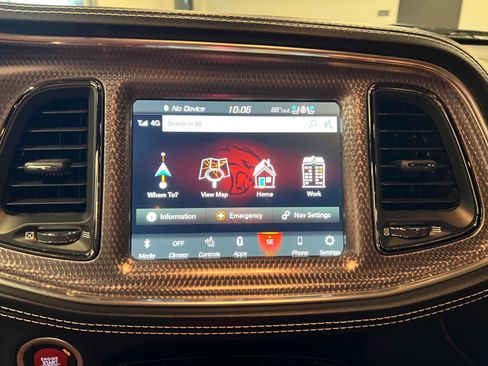 Used 2021 Dodge Challenger SRT Hellcat image 17