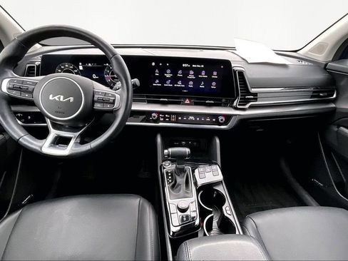 Used 2023 Kia Sportage SX image 8