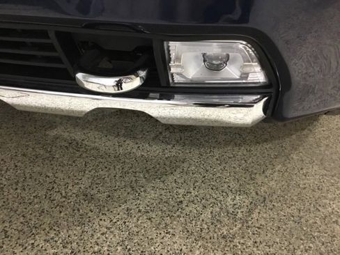 Used 2022 Chevrolet Silverado 2500 High Country w/ Technology Package image 9