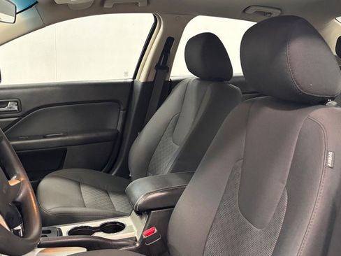 Used 2011 Ford Fusion SE w/ 201A Rapid Spec Order Code image 12