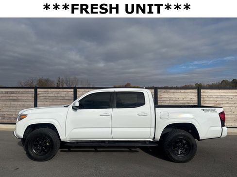 Used 2023 Toyota Tacoma SR image 1