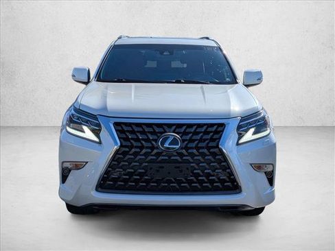 Used 2022 Lexus GX 460 Premium w/ Premium Plus Package image 2