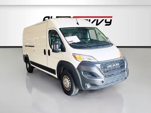 Used 2025 RAM ProMaster 2500 FWD image 1