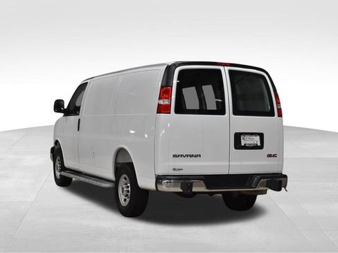 Used 2025 GMC Savana 2500 w/ Driver Convenience Package RWD image 8