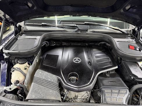 Used 2022 Mercedes-Benz GLS 450 4MATIC image 25