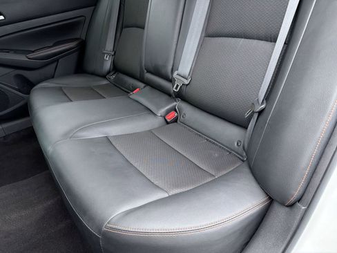 Used 2022 Nissan Altima 2.5 SR w/ Midnight Edition Package image 21