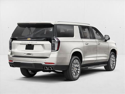 New 2026 Chevrolet Suburban High Country RWD image 2