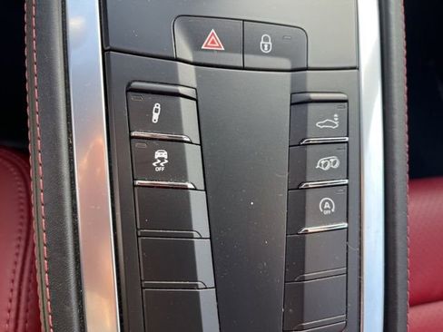 Used 2018 Porsche 718 Cayman GTS image 21