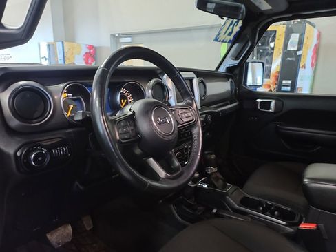 Used 2021 Jeep Wrangler Unlimited Sport S image 6