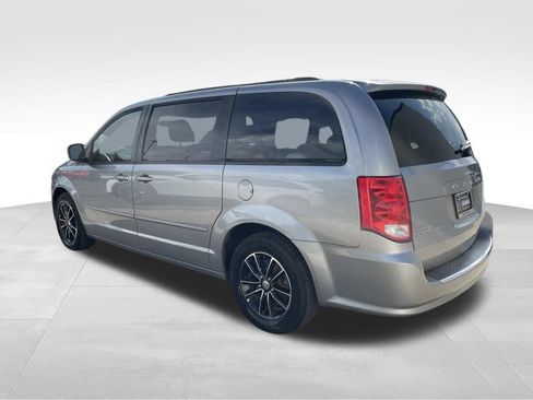 Used 2017 Dodge Grand Caravan GT FWD image 7