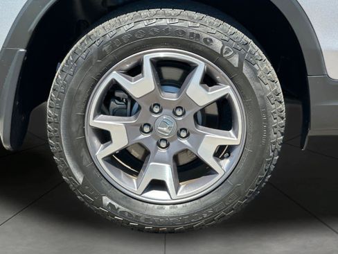 Used 2023 Honda Passport TrailSport image 11