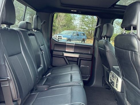 Used 2019 Ford F150 Lariat w/ Equipment Group 502A Luxury image 16