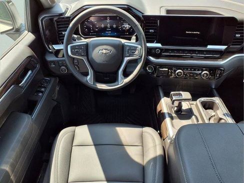 New 2026 Chevrolet Silverado 1500 LT Trail Boss w/ LT Trail Boss Premium Package AWD/4WD image 5
