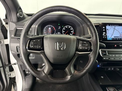 Used 2024 Honda Ridgeline Black Edition image 23
