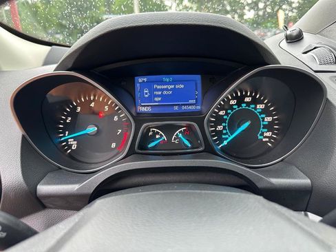 Used 2014 Ford Escape SE FWD image 27