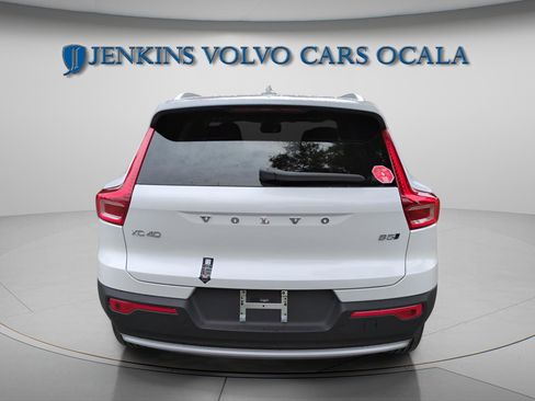 New 2025 Volvo XC40 B5 Core w/ Protection Package Premier image 6