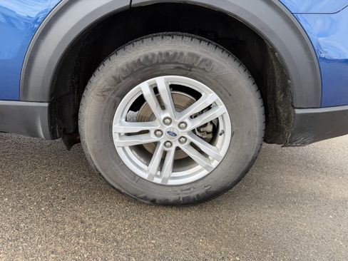 Used 2020 Ford Explorer XLT w/ Equipment Group 202A image 20