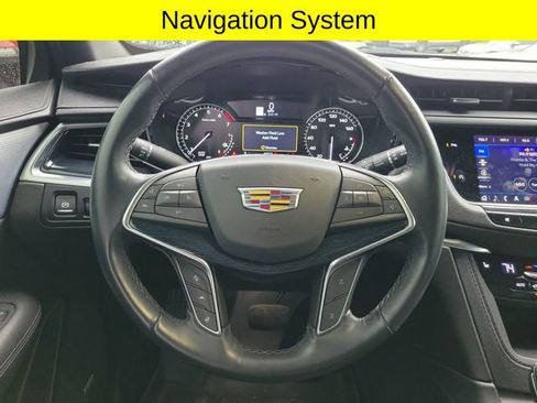 Used 2024 Cadillac XT5 Premium Luxury FWD image 10